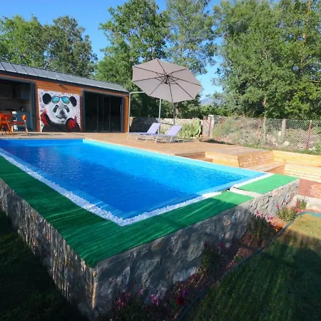 Villa Relish Villalari *