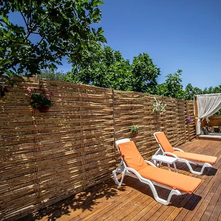 Villa Relish Villalari *