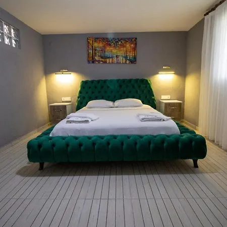 Villa Relish Villalari